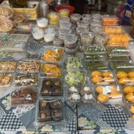 ร้านยำนายหนวด ลาดพร้าวซ.1 ลาดพร้าวซอย1