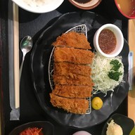 Aso Tonkatsu เดอะมอลล์ท่าพระ