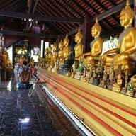 บรรยากาศ วัดพระพุทธบาทสี่รอย