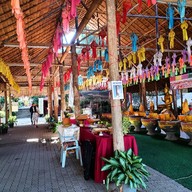 บรรยากาศ วัดพระธาตุผาเงา (วิหารหลวงพ่อผาเงา)