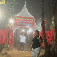ผาแดงผ้าแดง