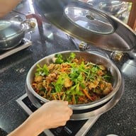 ครัวผู้ใหญ่ลี