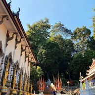 บรรยากาศ วัดพระธาตุผาเงา (วิหารหลวงพ่อผาเงา)