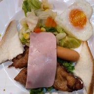 เมนูของร้าน สเต็กสอาด (1970) สี่แยกบ้านแขก ดั้งเดิม ไม่มีสาขา