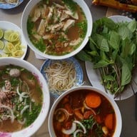 เมนูของร้าน Pho Quynh