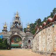 บรรยากาศ วัดพระพุทธบาทสี่รอย
