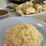 ตงตง ข้าวมันไก่ สิงคโปร์ ซอย สามัคคี