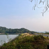 อ่างเก็บน้ำทรายทอง