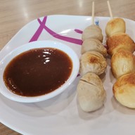 เมนูของร้าน ลูกชิ้นอร่อยปิ้ง
