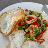 ศูนย์อาหาร โรงพยาบาลเวชการุณย์รัศมิ์