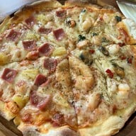 Vine Home Made Pizza