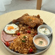 Good Neighbor Coffee สมุุทสาคร
