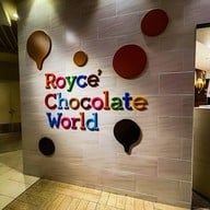 Royce’ Chocolate World