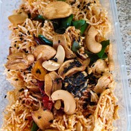 เตี๋ยวบางบาล(โคตรกะเพรา)