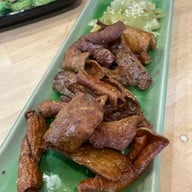 เหล่า หยี่ หลอด "Lao Yee Lord"