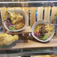 หน้าร้าน ข้าวซอย Foodisland
