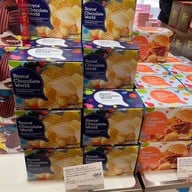 Royce’ Chocolate World