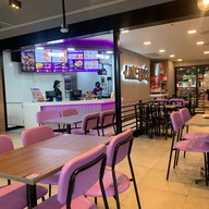 Taco Bell The Street Ratchada