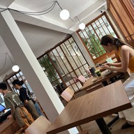 Homeland ทองหล่อ