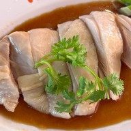 เมนูของร้าน เล้าฮ้งเชียง ข้าวมันไก่ หมูกรอบ หมูแดง พุทธมณฑลสาย 2