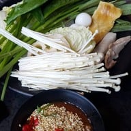 Mongkok Sukiyaki เอกมัย