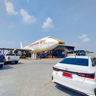 บรรยากาศ 747 Cafe