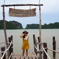 บรรยากาศ สะพานไม้อ่าวเตล็ด