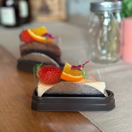 เมนูของร้าน June in October