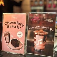 The cassette coffee bar siam square