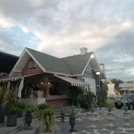 หน้าร้าน 1000Sook Food and Farm at ชะอำ