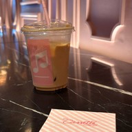 เมนูของร้าน The cassette coffee bar siam square