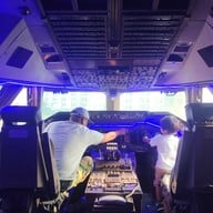 บรรยากาศ 747 Cafe