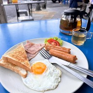 เมนูของร้าน มาลองซี่ บาย พี่นวย (พี่นวย ค๊อฟฟี่) สาขาหลัก