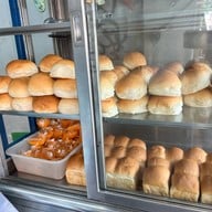 เมนูของร้าน ขนมปังสังขยาจุ้งเม้ง บางรัก