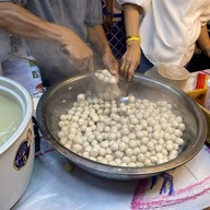 ลูกชิ้นเชฟอ้อย-หมี่คลุกแซ่บเวอร์ เซนทรัลพระราม2 หน้าTOP ชั้นG