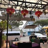 หน้าร้าน Dehappy Seafood Restaurant