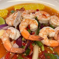 เมนูของร้าน จบที่ยำ ห้าแยกลาดพร้าว