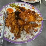 เมนูของร้าน ธานี ข้าวหมูแดง - หมูกรอบ อารีย์