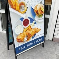 Frosty bay - FISH and CHIPS & more ลาซาล