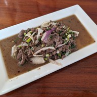 สเต็กโคขุนหนองสูง