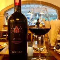 เมนูของร้าน Ciccio Wine Cellar & Bistro