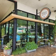 หน้าร้าน Mama made Roti by Kahava Cafe ปั๊มบางจาก เย็นอากาศ