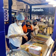 ลูกชิ้นเชฟอ้อย-หมี่คลุกแซ่บเวอร์ เซนทรัลพระราม2 หน้าTOP ชั้นG