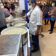 ลูกชิ้นเชฟอ้อย-หมี่คลุกแซ่บเวอร์ เซนทรัลพระราม2 หน้าTOP ชั้นG