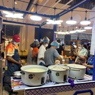 ลูกชิ้นเชฟอ้อย-หมี่คลุกแซ่บเวอร์ เซนทรัลพระราม2 หน้าTOP ชั้นG