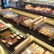 บรรยากาศ ไข่หวานบ้านซูชิ เลียบทางด่วน เอกมัย-รามอินทรา