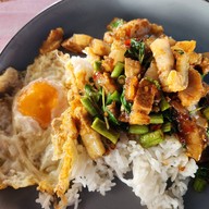 ป้าตากากหมู