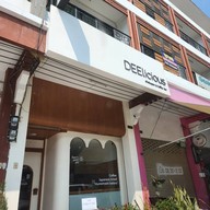 DEElicious Shokupan DEElicious Shokupan