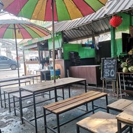 บรรยากาศ หมูกรอบย่างเตาถ่าน&ตามสั่ง(เจ๊ใหญ่) รามอินทรา14