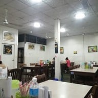 บรรยากาศ โจ๊กช้อนทอง